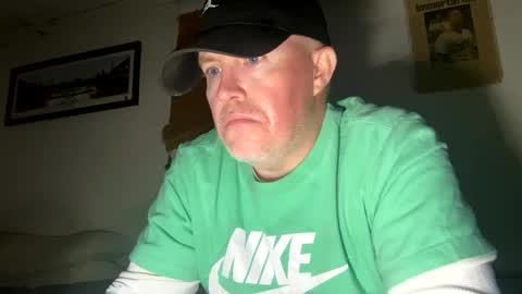 bostonirish45 online show from May 2026 05:12:02 AM