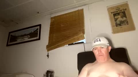 bostonirish45 online show from May 2026 04:37:01 PM