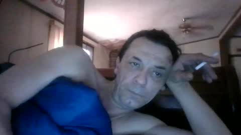 Snapshot of bottomcdforoldersc chatting on December 2024 05:48:01 PM James online show from December 2024 05:48:01 PM