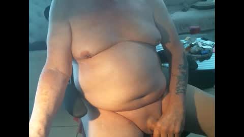 Snapshot of bottomguy33540 chatting on January 2026 05:26:01 PM BAM online show from January 2026 05:26:01 PM