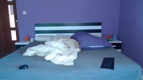 Snapshot of bouth_dream chatting on October 2025 10:52:02 AM Angel-Boy online show from October 2025 10:52:02 AM