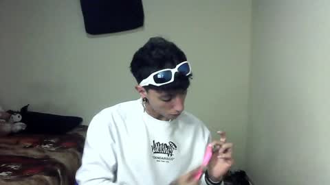 Boy Astro online show from January 2025 01:27:01 AM