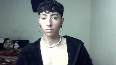 Boy Astro online show from January 2025 01:09:01 PM