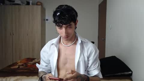 Boy Astro online show from February 2025 12:30:01 AM