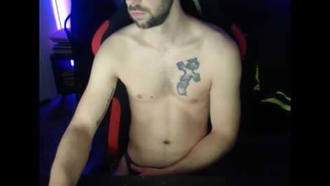 Snapshot of boy_t0y89 chatting on December 2024 06:44:02 AM boy_t0y89 online show from December 2024 06:44:02 AM