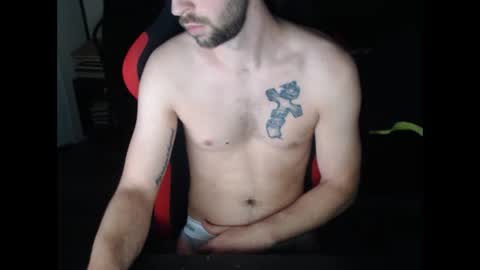 Snapshot of boy_t0y89 chatting on December 2024 06:37:02 AM boy_t0y89 online show from December 2024 06:37:02 AM