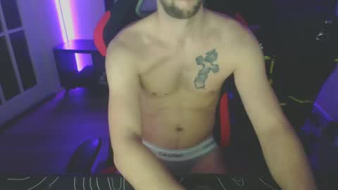 Snapshot of boy_t0y89 chatting on February 2025 06:15:02 PM boy_t0y89 online show from February 2025 06:15:02 PM