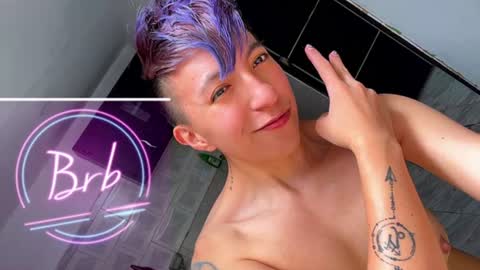 Snapshot of boy_trans chatting on June 2026 01:18:02 AM Edward ftm trans queerslave online show from June 2026 01:18:02 AM