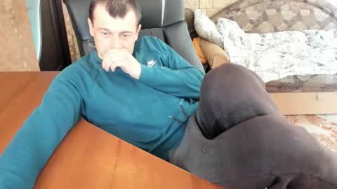 BoyApollon online show from March 2026 07:04:02 AM