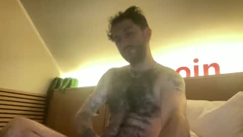 boyfriend_shrapnel online show from October 2025 11:47:02 PM