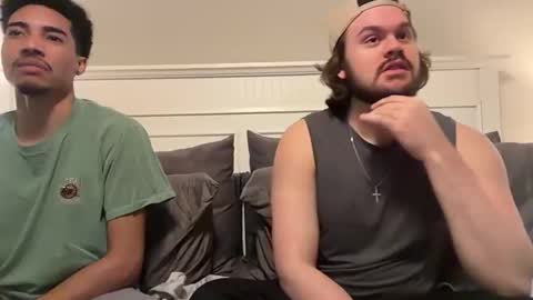 Snapshot of boyzz33 chatting on March 2026 11:08:01 PM HAIRY BEAST online show from March 2026 11:08:01 PM