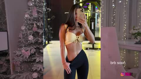 Snapshot of brabuss_ chatting on January 2026 11:10:02 PM Lana online show from January 2026 11:10:02 PM