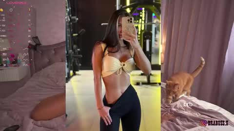 Snapshot of brabuss_ chatting on March 2026 05:57:02 AM Lana online show from March 2026 05:57:02 AM