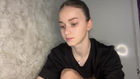 Kate online show from March 2026 06:19:02 PM