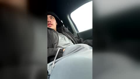 Branden online show from April 2026 07:00:01 PM