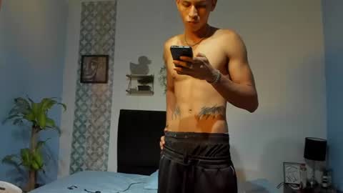 Snapshot of brandom_brook chatting on July 2026 04:42:02 PM brandom_brook online show from July 2026 04:42:02 PM