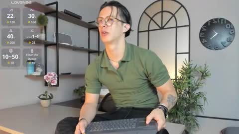 brandon_starkk online show from March 2026 12:01:01 PM