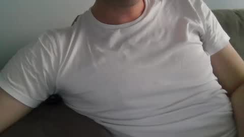 brazilian_obedient online show from November 2025 10:36:01 AM