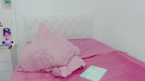 Alice online show from November 2025 11:47:01 PM