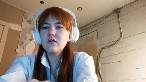 Dina online show from March 2026 04:09:01 AM