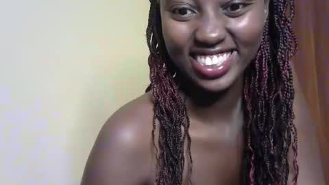 Snapshot of breezykan123 chatting on March 2026 01:00:02 AM breelia online show from March 2026 01:00:02 AM