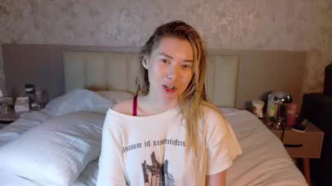 Brenda online show from June 2026 06:43:02 PM