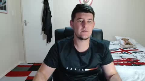 ask me lol online show from February 2026 02:48:01 AM