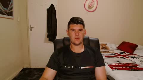 ask me lol online show from April 2026 03:49:02 AM