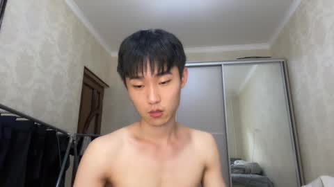 Snapshot of brian_stars chatting on June 2026 08:17:02 AM Brian boy online show from June 2026 08:17:02 AM