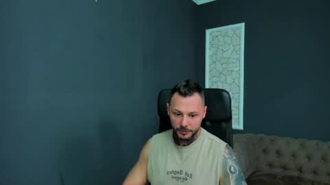 Snapshot of brianhunts chatting on June 2026 04:13:02 AM Brian online show from June 2026 04:13:02 AM