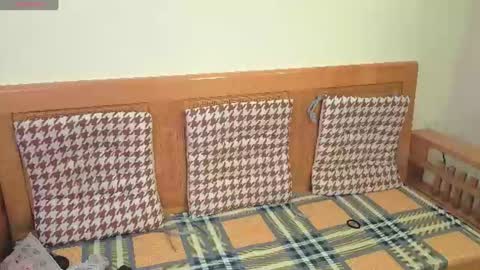 brilliant_barbe online show from June 2026 02:43:02 AM