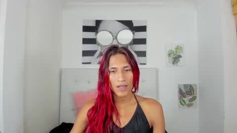 Brisa online show from November 2025 08:11:01 PM