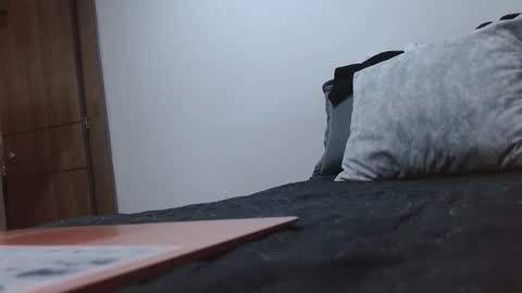 Val and Brom online show from February 2026 06:50:02 PM