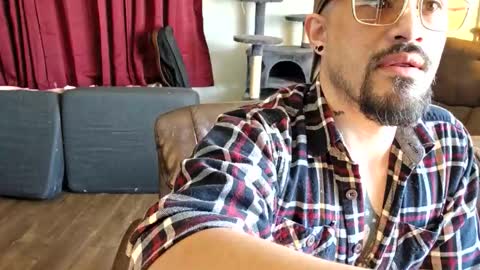 Snapshot of brownboyt chatting on March 2026 04:35:02 PM brownboyt online show from March 2026 04:35:02 PM