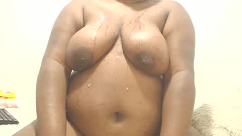 brownn_ebonnny online show from April 2026 02:27:02 AM