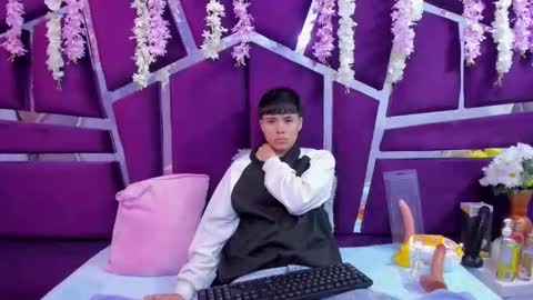 Snapshot of bruno_cruz chatting on November 2025 01:39:01 AM Bruno Cruz online show from November 2025 01:39:01 AM