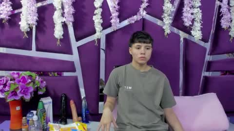 Snapshot of bruno_cruz chatting on February 2026 02:40:02 AM Bruno Cruz online show from February 2026 02:40:02 AM