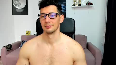 Snapshot of brutusk1 chatting on May 2026 06:52:02 AM Brutus K online show from May 2026 06:52:02 AM