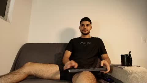 bry_alx online show from July 2026 06:47:02 AM