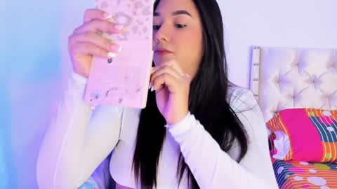 Carly     online show from February 2025 12:03:02 PM