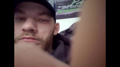 Snapshot of btown3095 chatting on February 2026 04:27:02 PM btown3095 online show from February 2026 04:27:02 PM