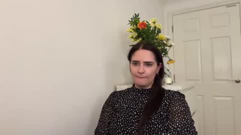 Anna online show from July 2026 06:43:02 PM