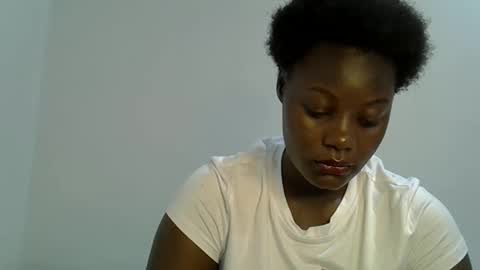 bubbly_ass30 online show from March 2026 10:41:01 AM