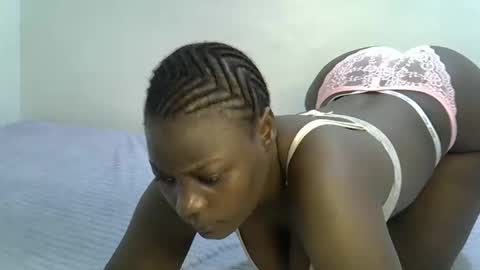 bubbly_ass30 online show from March 2026 12:22:01 PM