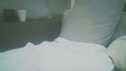 Dutch cock online show from April 2026 06:07:02 AM