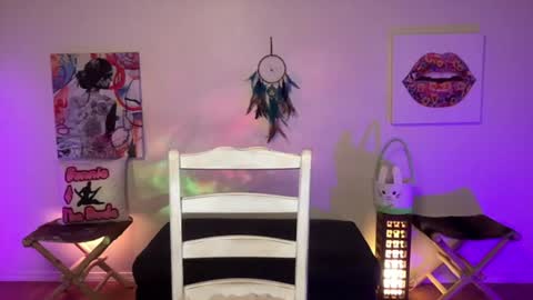 Snapshot of bunnieandthedude chatting on July 2026 11:36:01 AM BUNNIE and THE DUDE TheLebowskis online show from July 2026 11:36:01 AM