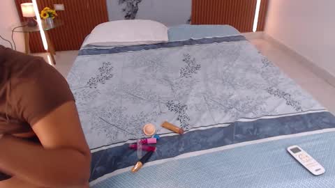 Rossi Hill online show from March 2026 12:11:01 PM