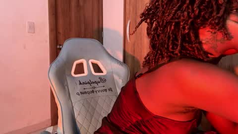 Isa online show from November 2025 11:04:01 PM