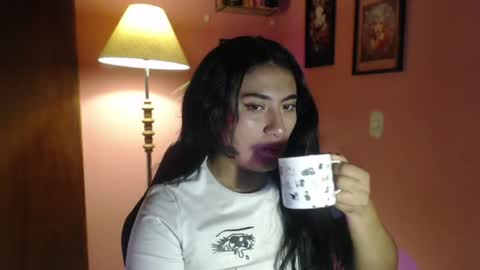 bunnyEmilyR0s33 online show from June 2026 08:08:01 AM