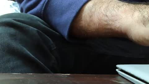 Hairy Arabian online show from November 2025 01:15:02 PM